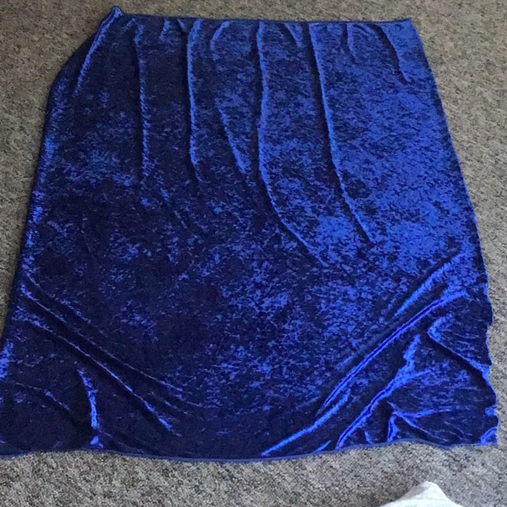 1 soft velour like table cloth, tree skirt fabric bright royal blue (1blue left)